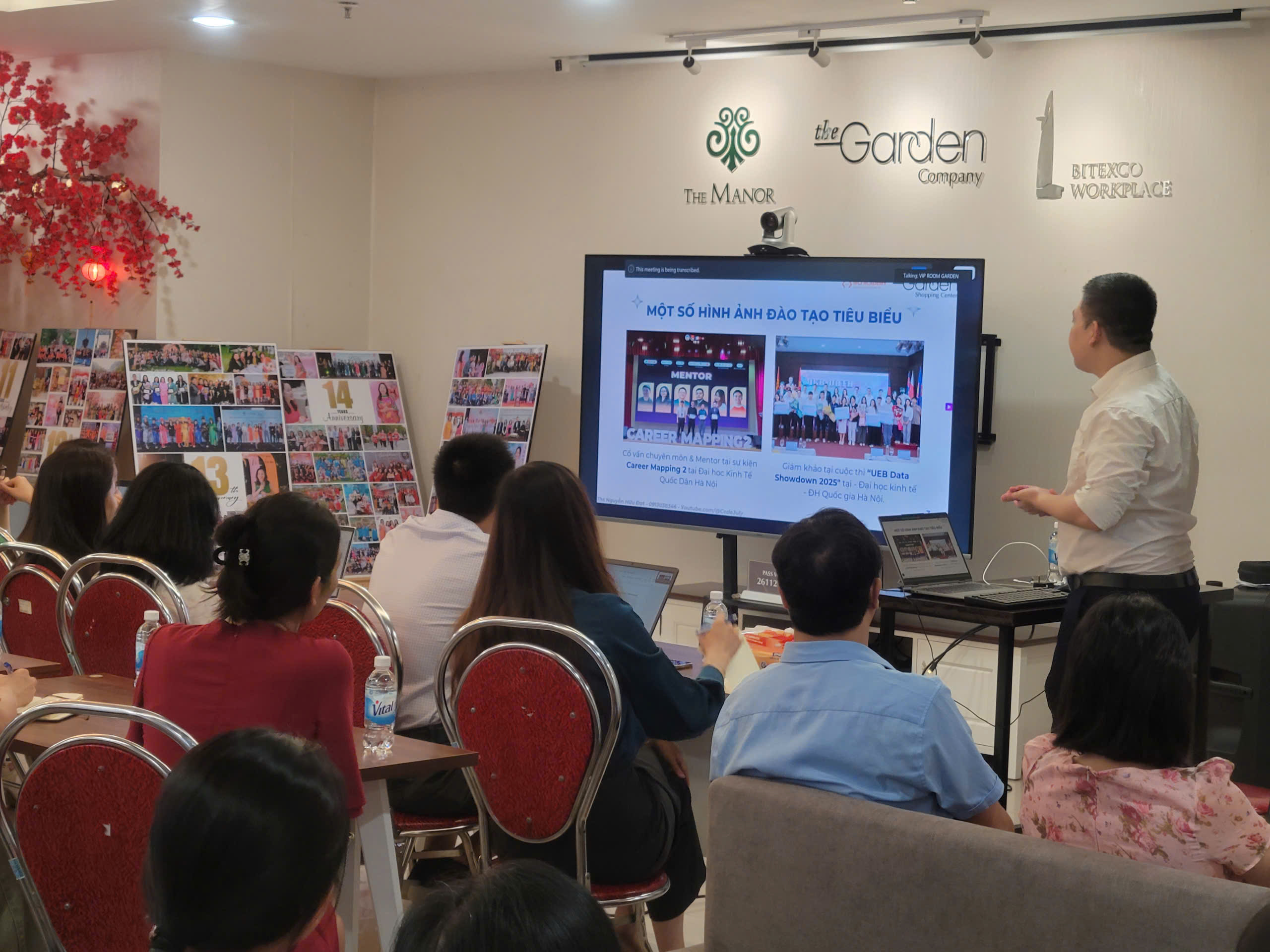 Lớp đào tạo doanh nghiệp cùng MCI